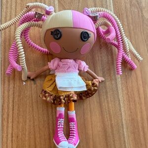 Lalaloopsy Button-Eyed Doll ice cream scoops waffle